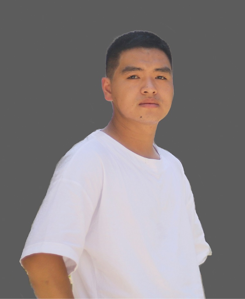  张成龙 